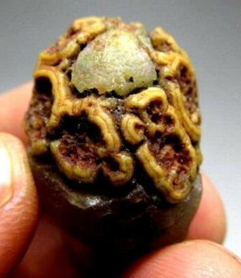 Редкий Гоби агат букет  Уникальные камни  созданные природой